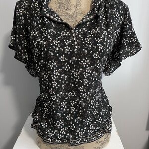 Max Studio Black and White Floral Blouse